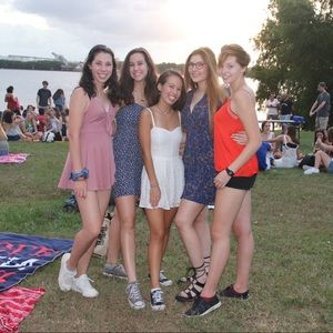 Meet your Posher, Emma